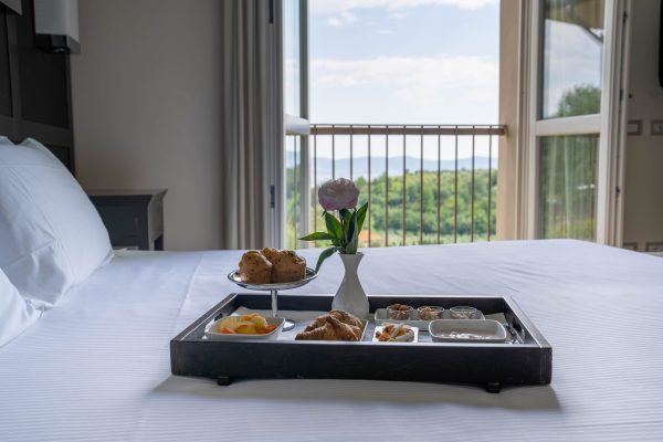 COLAZIONE SOPRA LE NUVOLE 2